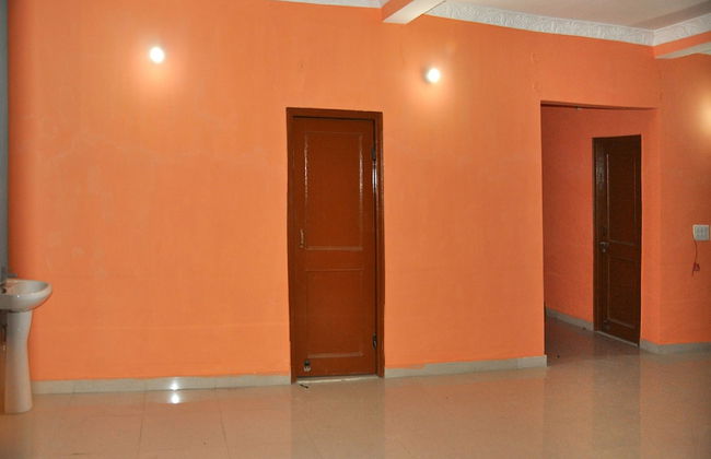 OYO 13319 Home Valley View Dharampur - Foto 10