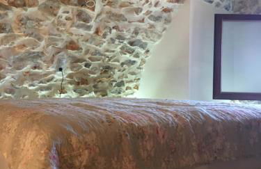 Elata Stone House - Photo 37