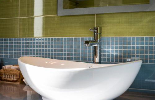 Palm Tree Beach Villa - Photo 11