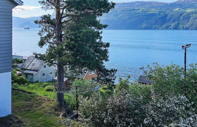 6 Person Holiday Home in Utvik - Foto 32