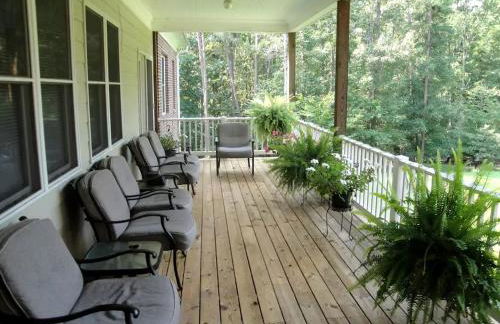 Elegant Lodge Rental with Lovely Countryside Views near Charlottesville, Virginia - Foto 15