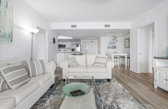 Picture Perfect 2 Bedroom Condo by RedAwning - Foto 17