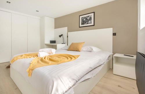 Appartement spacieux et moderne 4 chambres à 5mn à pieds République - Foto 16