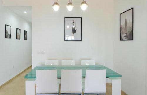 Encinas Garden Stay - Photo 19