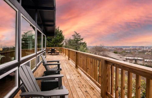 Luxurious Retreat with Stunning Views Sleeps 16) - Foto 2