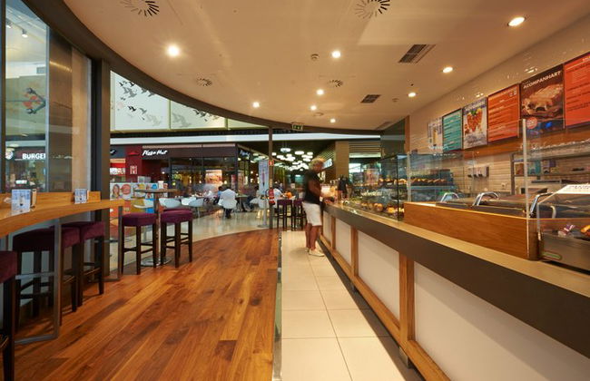 Lisbon Half Day Shopping Tour - Photo 12