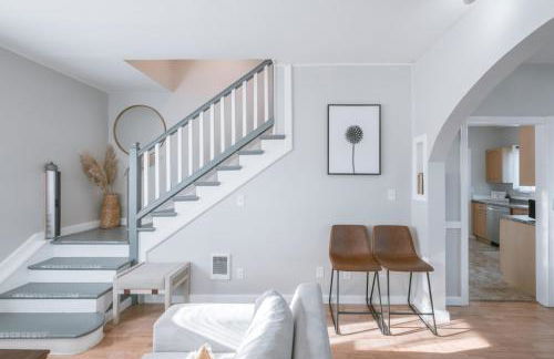 5 Bedroom House Cheerful Bungalow with AC Pet Friendly - Foto 1