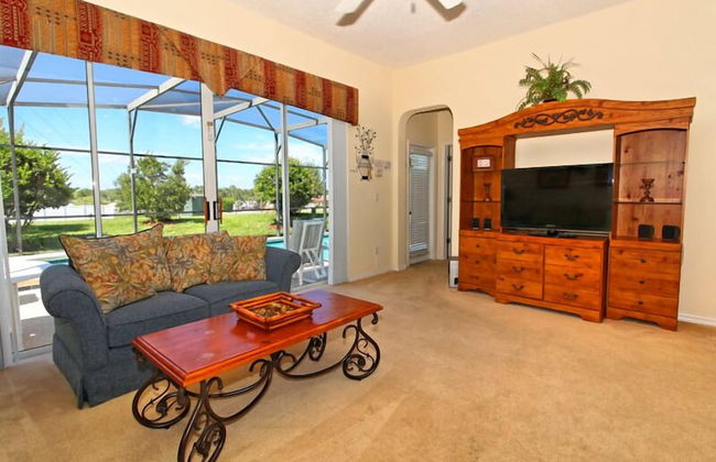 Peacful Surroundings Pool/spa Games Room! 5 Bedroom Villa by RedAwning - Foto 18