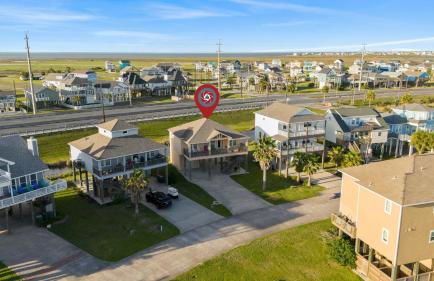 Charming Beachside Retreat: Steps from the Sand and Surf - Foto 32