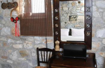 Petrines Villes Avramilias - Photo 15