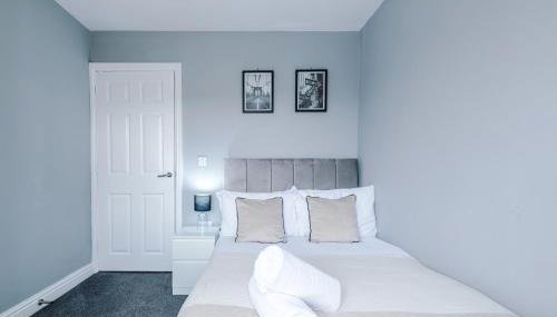 Spacious 3-BR Escape in Coseley with Free Parking - Foto 5