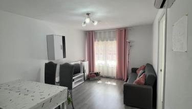 Como en casa en el centro de Torrejón - Foto 2