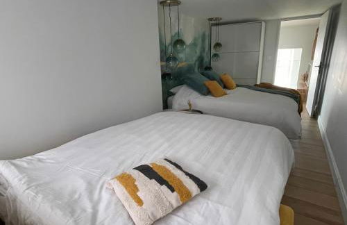 FACE MER PIEDS DANS L'EAU DUPLEX 4 Chambres 155 M2 8-12 personnes - Photo 53