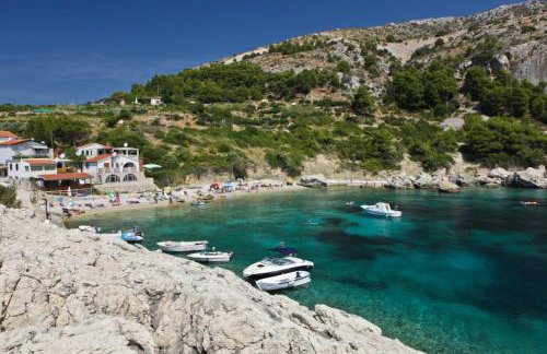 Robinson Elizabeta - Photo 11