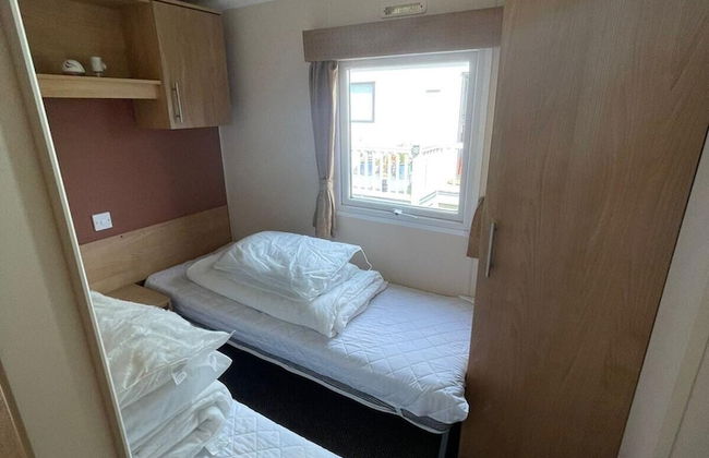 3 Bedroom Caravan - Sleeps 6, Pool & Garden - Foto 2