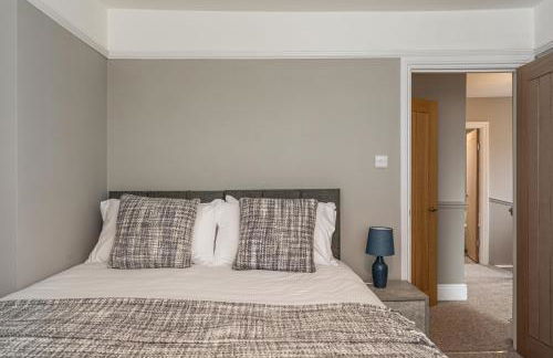Comfortable 5-Bedroom House in Cheltenham - Foto 40