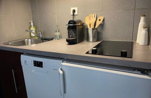 STUDIO PRADO PLAGE PISCINE TERRASSE - Foto 12