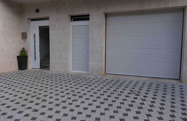 Shadesofblue M & M Sleeps 4 With Pool - Foto 35