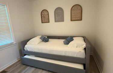 Ideal house close to everything - Foto 47