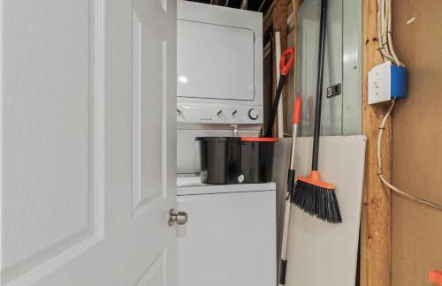 Garden-Level 2-BR Apt in Historic Petworth Home - Foto 13