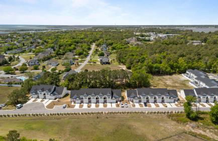 Modern Retreat Minutes to Emerald Isle Beach Villa - Foto 39