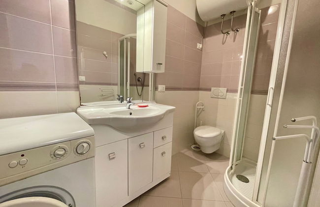 Lovely Flat With Sunny Terrace - Photo 7