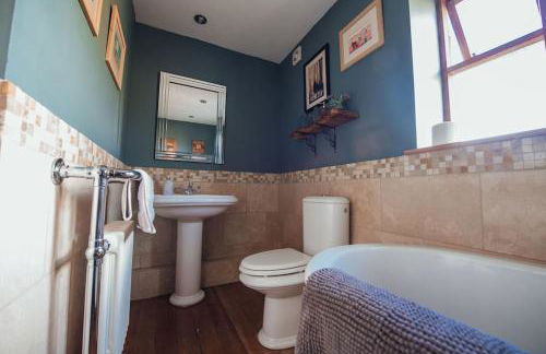 The Vestry - Sleeps 12 - With Hot Tub - Foto 33