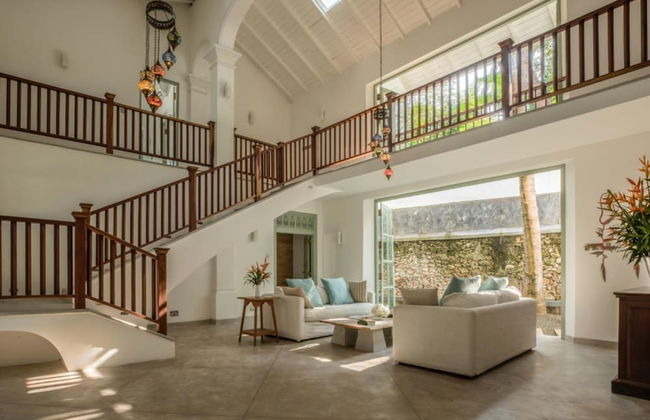 Beautifully Renovated Family Village House Within Walking Distance To The Beach - Foto 39