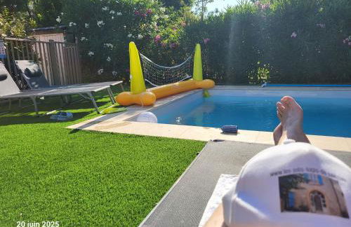 Gîte Coté Village - le cœur du village avec piscine - Foto 3