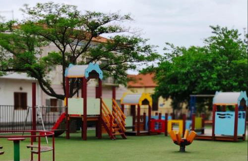 Artemis House - Photo 38