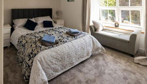 The perfect bolt hole - Photo 3