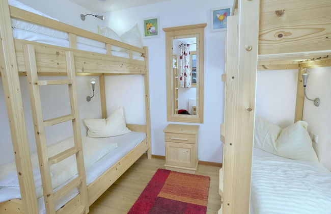 Chalet in Konigsleiten Near Ski Bus & Pool - Foto 3