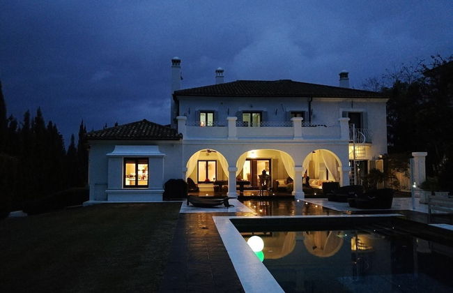 Los Halcones 14 - Foto 33