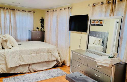 Riverdale Retreat Spacious 4BR DC Access - Foto 3