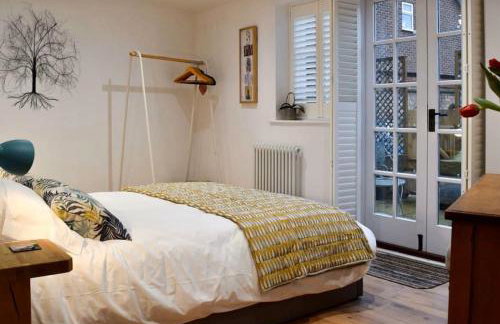The Snug Entire home Sleeps 2, Stratford upon Avon - Photo 12