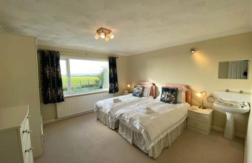 Amazing Sea Views, Short Walk to the Beach - Foto 12