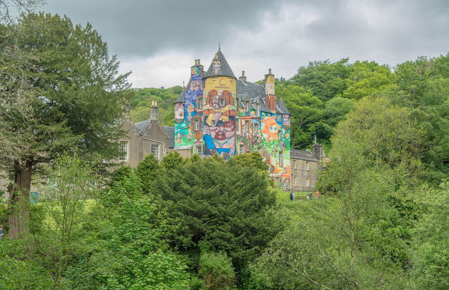 Stunning Premium Yurt in Kelburn Estate Near Largs - Photo 24