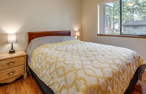 5 Mi to Heavenly Resort Cozy Home with Fenced Yard - Foto 13