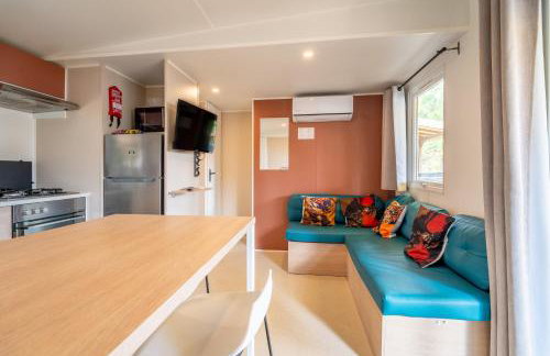 Mobilhome au Camping La Yole - Foto 10