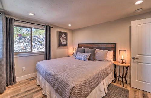 Hot Tub, Pool Table Luxe Reno Chalet with Mtn View! - Foto 62