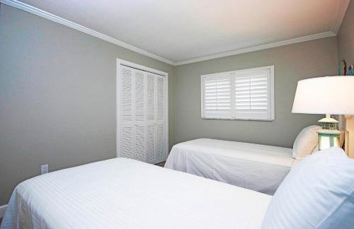 Tranquil 2nd floor beachfront condo on Sanibel Island 2A2 - Foto 19