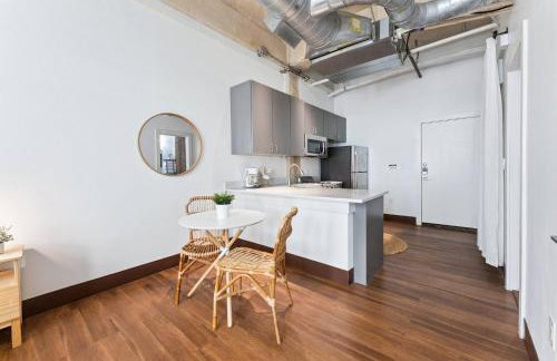 DTX Condo Near Downtown No. 312 - Photo 6