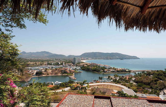 Isabela Ixtapa - Photo 28