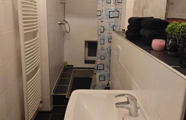 Lüdenscheid Work and Stay 3 Schlafzimmer 6 Betten Küche Bad Innenstadt - Foto 22