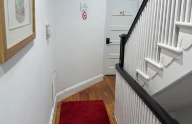 Large DUPLEX Apt 2Bdrm 1Den-Metro - Foto 17