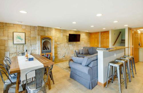 Laconia Home with Beach - half Mi to Weirs Beach - Foto 1