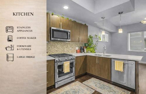 Spacious Denver Home with Private Rooftop Spa - Photo 20