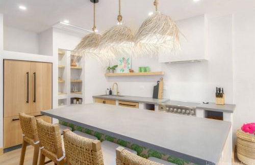 Aloha Moon - A Chic and Dreamy Modern Tropical Hideaway! - Foto 27