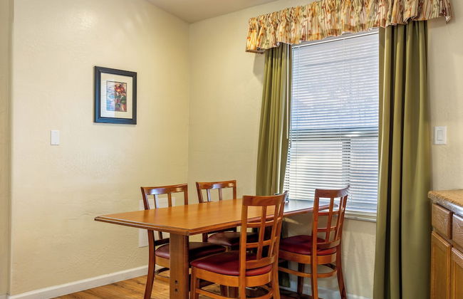 Roundhouse Resort - Photo 43