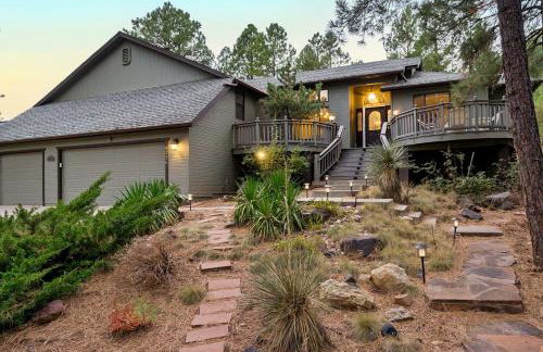 Coburn Cabin @ Country Club Game Room New Central AC Pet and Family-Friendly - Photo 5